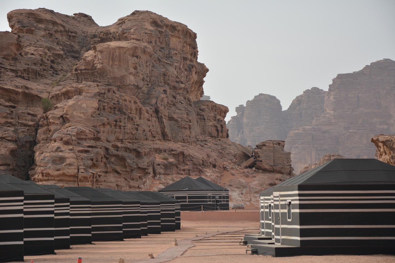 Space Village Luxury Camp Wadi Rum Extérieur photo