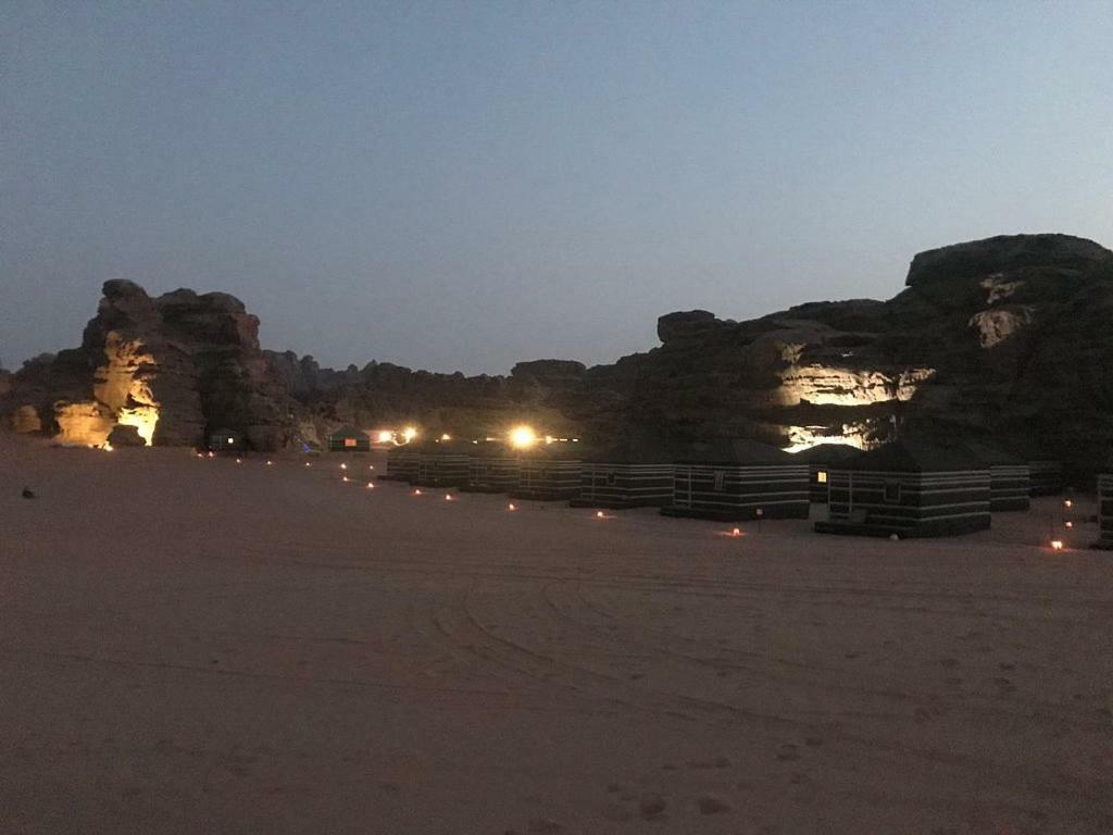 Space Village Luxury Camp Wadi Rum Extérieur photo